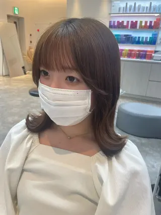 ミディアム 柳田 光のヘアスタイル