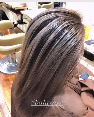 ロング カラー 髪質改善⭐️ 桜場のヘアスタイル