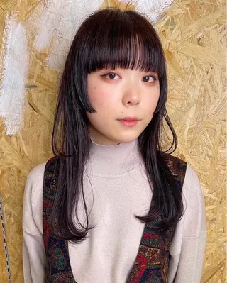 ミディアム カラー ブリーチ😼 ボブ✍️レイヤーのヘアスタイル