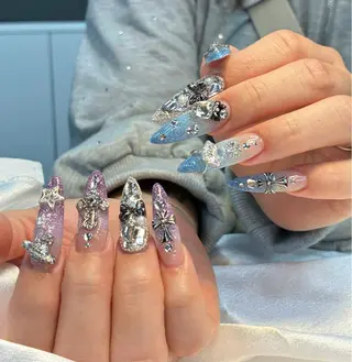 ネイル Tini ANA.CHUOのネイルデザイン