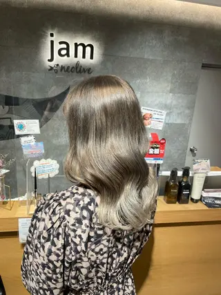 ロング カラー NATSUMI 🐻❄️🤍のヘアスタイル