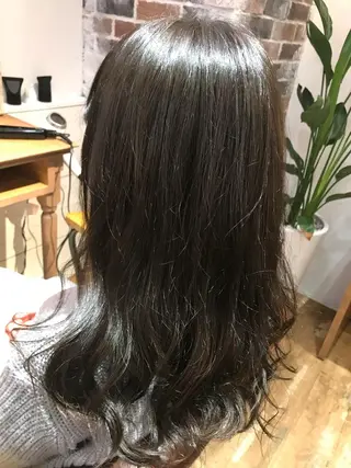 ロング カラー yui .のヘアスタイル