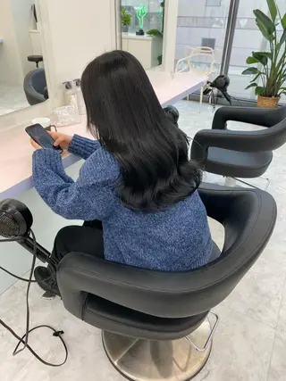 ロング カラー レイヤー×透明感カラ ーHAYATOのヘアスタイル