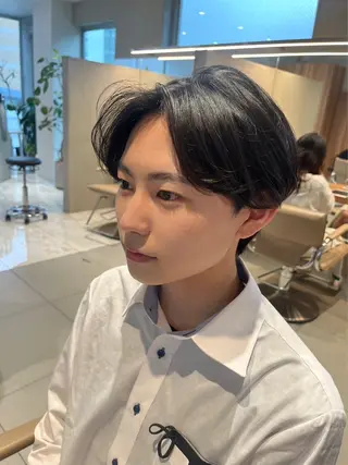 メンズ 透明感モテ艶髪カラー Gallicaイリサのヘアスタイル