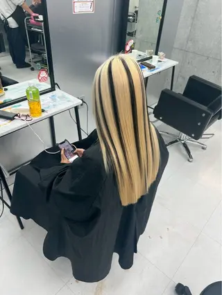 カラー 🌈推し活ハイトーン 💫荒川結星のヘアスタイル