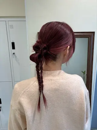 ヘアアレンジ 垢抜け小顔レイヤー オリーブ/スミレのヘアスタイル