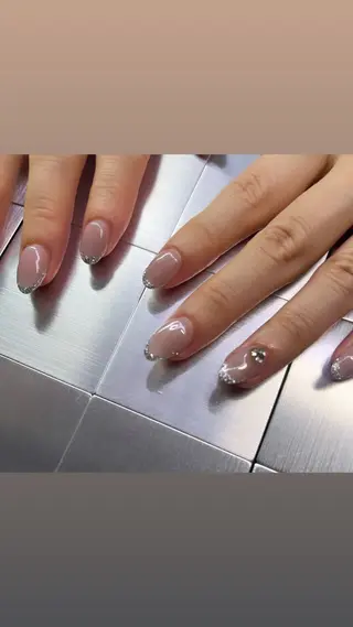 ネイル 鈴木 愛のネイルデザイン