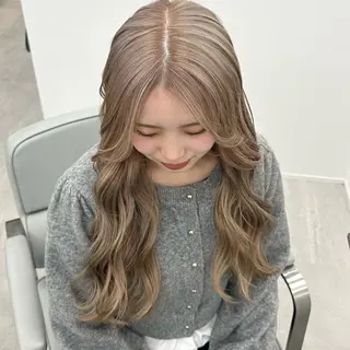 ロング カラー REAL 心斎橋所属・ブリーチ/ベージュ /natsumiのヘアスタイル