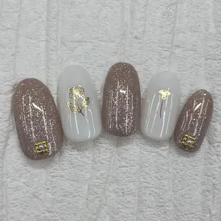 ネイル Nail salon Honey Beeのネイルデザイン