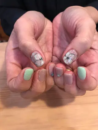ネイル 佐藤  悠子のネイルデザイン