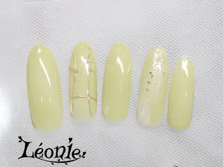 ネイル Leonie Fukaのネイルデザイン