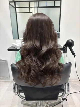 ロング パーマ 塚原 蒼志のヘアスタイル