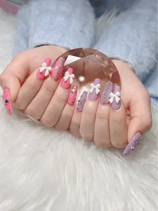 ネイル nail&eye Ariesのネイルデザイン