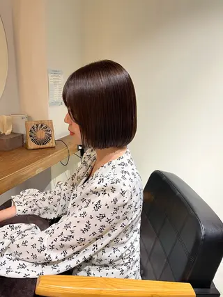 ショート 塩川ももこ/ 自然な縮毛矯正のヘアスタイル