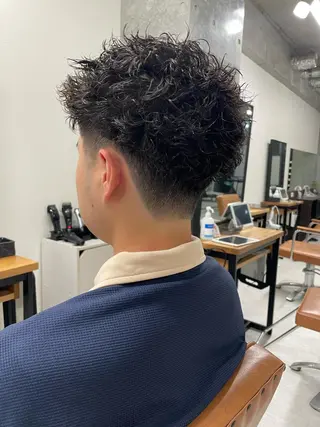 ショート パーマ ヘアアレンジ メンズ似合わせ🪞 kotoriのヘアスタイル