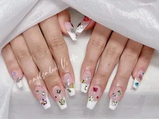 ネイル ✨Nailsalon Vi+✨のネイルデザイン