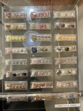 ネイル FUKASAWA Aのネイルデザイン