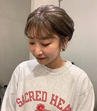 ショート カラー mir MIYUのヘアスタイル