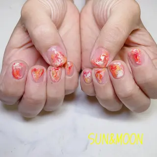 ネイル SUN&MOON REOのネイルデザイン