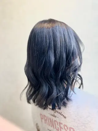 ミディアム カラー "今"だけでない美髪 KOTOMIのヘアスタイル