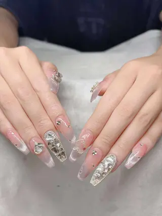 ネイル Lee Nailsのネイルデザイン