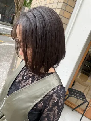 ショート カラー 東 史夏のヘアスタイル