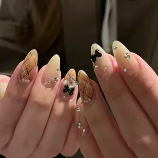 ネイル luster shihoのネイルデザイン