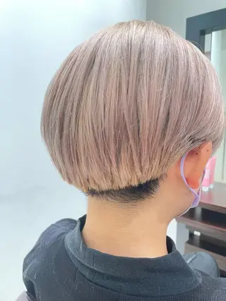 ショート カラー レイヤー/透明感 カラー ☽EMIRIのヘアスタイル