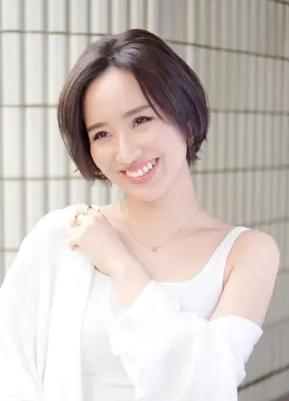 ミディアム カラー ビューティービースト 国場店のヘアスタイル