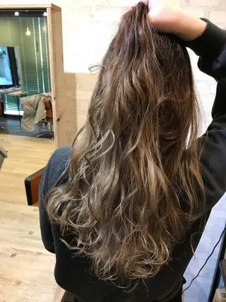 ロング 髪質改善美容師 🌟塚本のヘアスタイル