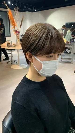ショート B E C H I C O〔べち子〕のヘアスタイル