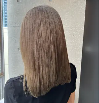 カラー 吉野 瑳桜のヘアスタイル
