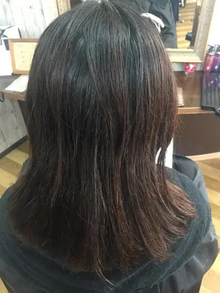 カラー 中山 ルミ子のヘアスタイル