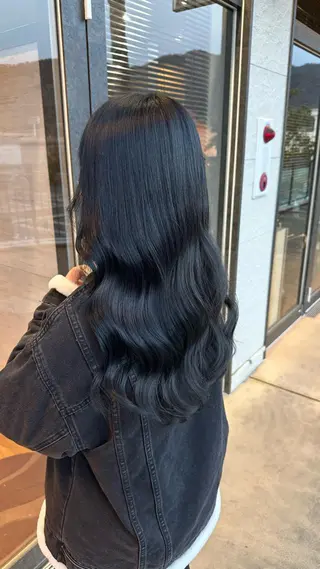 ロング カラー 鵜飼 真伍のヘアスタイル