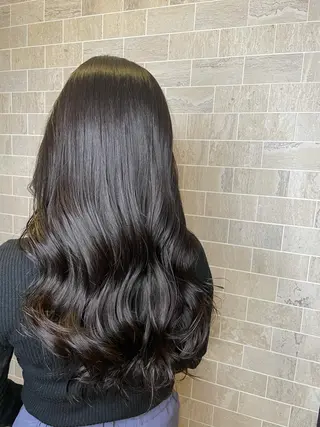 ロング 齋藤 樹里のヘアスタイル