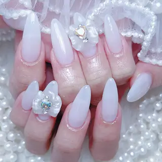 ネイル リリ 奈🎀のネイルデザイン