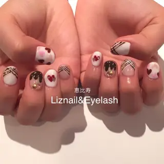 ネイル Rawr / saoriのネイルデザイン