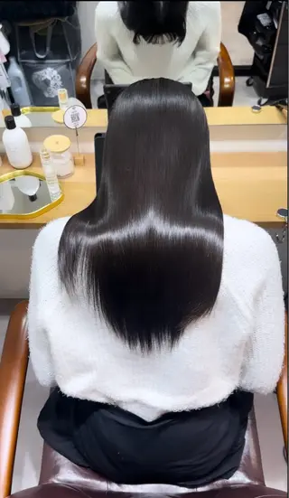 ロング 【20代ダメージ毛に 髪質改善】のヘアスタイル