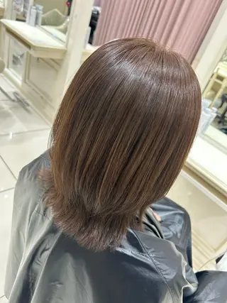 カラー 中山 美里のヘアスタイル