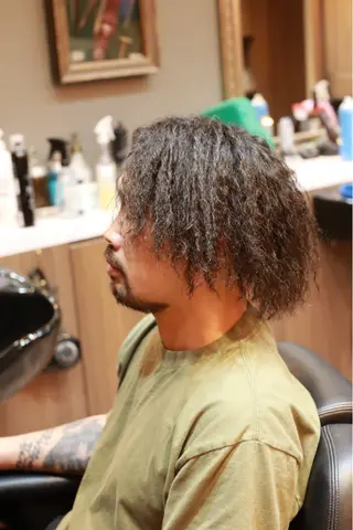 ロング パーマ メンズ 吉田 愛恵のヘアスタイル