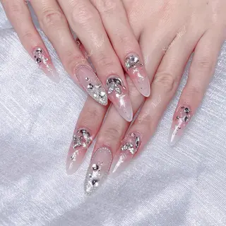 ネイル ナユキNA.YUKI 新宿店のネイルデザイン