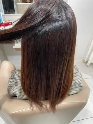 ミディアム ハッシュカット 暖色カラー/伊藤菜月のヘアスタイル