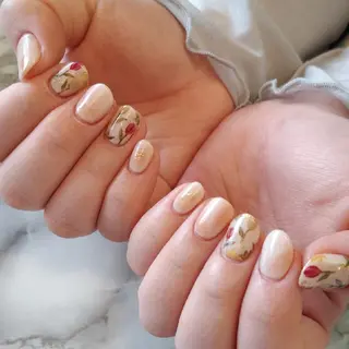 ネイル ジェヌインネイル 河内のネイルデザイン