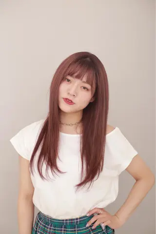ロング カラー 佐川 友里のヘアスタイル