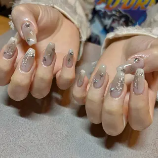 ネイル ⠀ loggy.のネイルデザイン