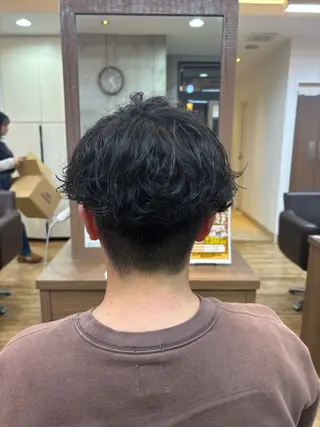 ショート カラー パーマ メンズ メンズパーマの巨匠 鈴木純のヘアスタイル