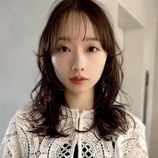 セミロング パーマ アヤカ foto 武蔵小杉のヘアスタイル