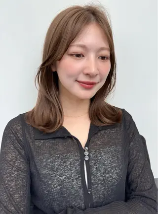 ミディアム 艶髪/レイヤー/ 垢抜け🩵/MARIのヘアスタイル