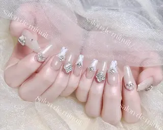 ネイル Momo 🤍のネイルデザイン