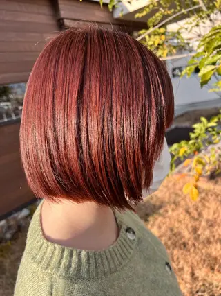 カラー 田中 愛音のヘアスタイル